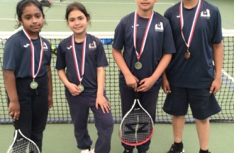 Silver Medals For Our Tennis Team π₯